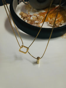 Criss Cross necklace