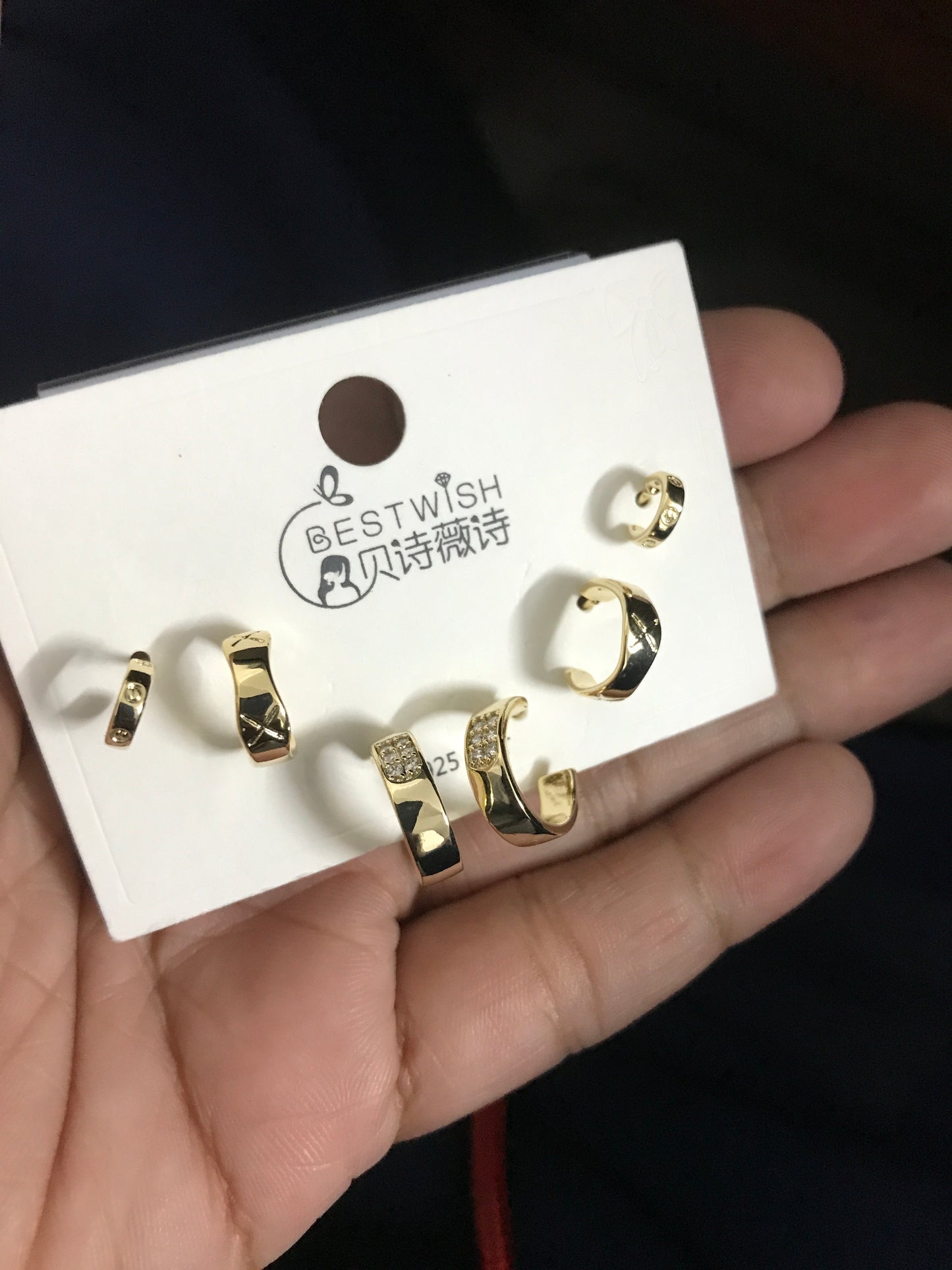 Fashion Stud set Golden