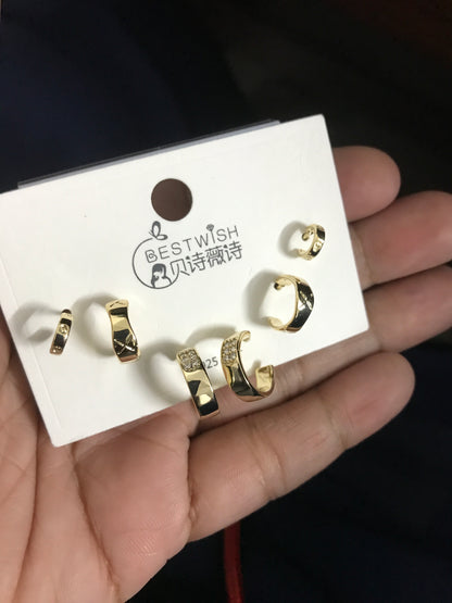 Fashion Stud set Golden