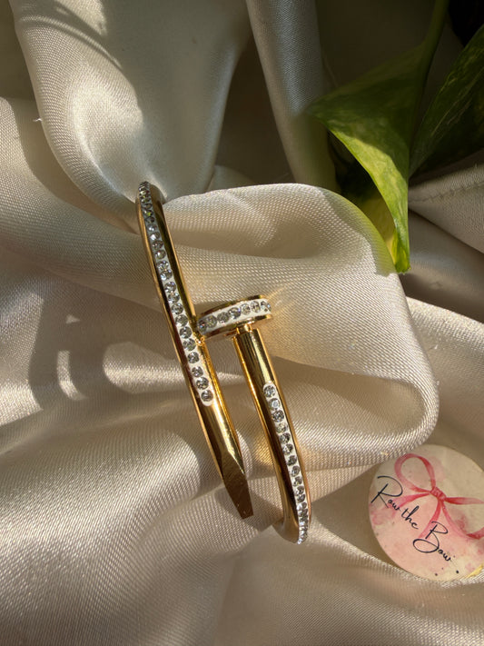Nail bracelet