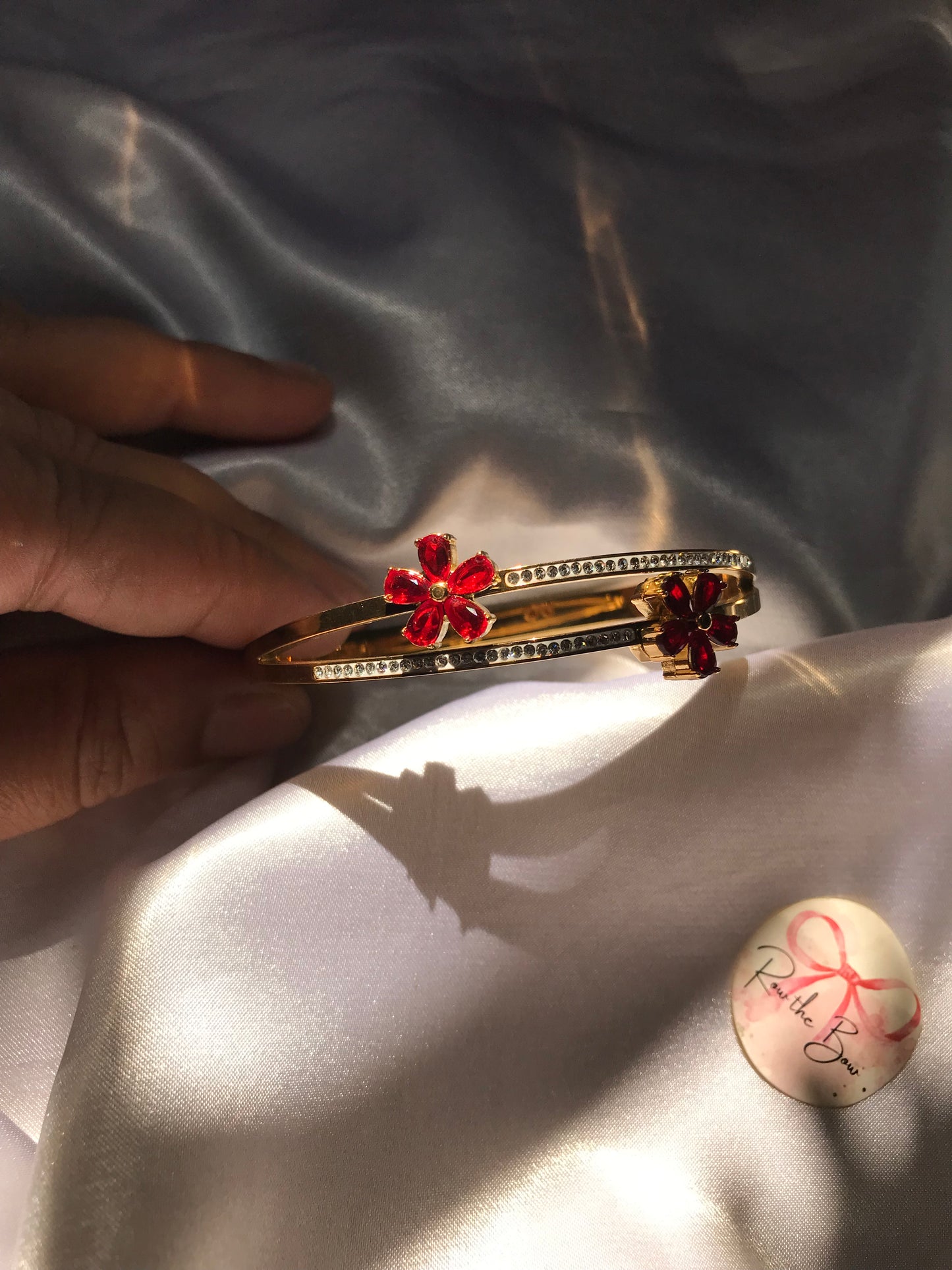 Red stone Floral bracelet.