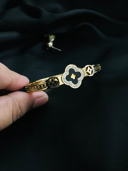 Titanium Bracelet Clovar-001