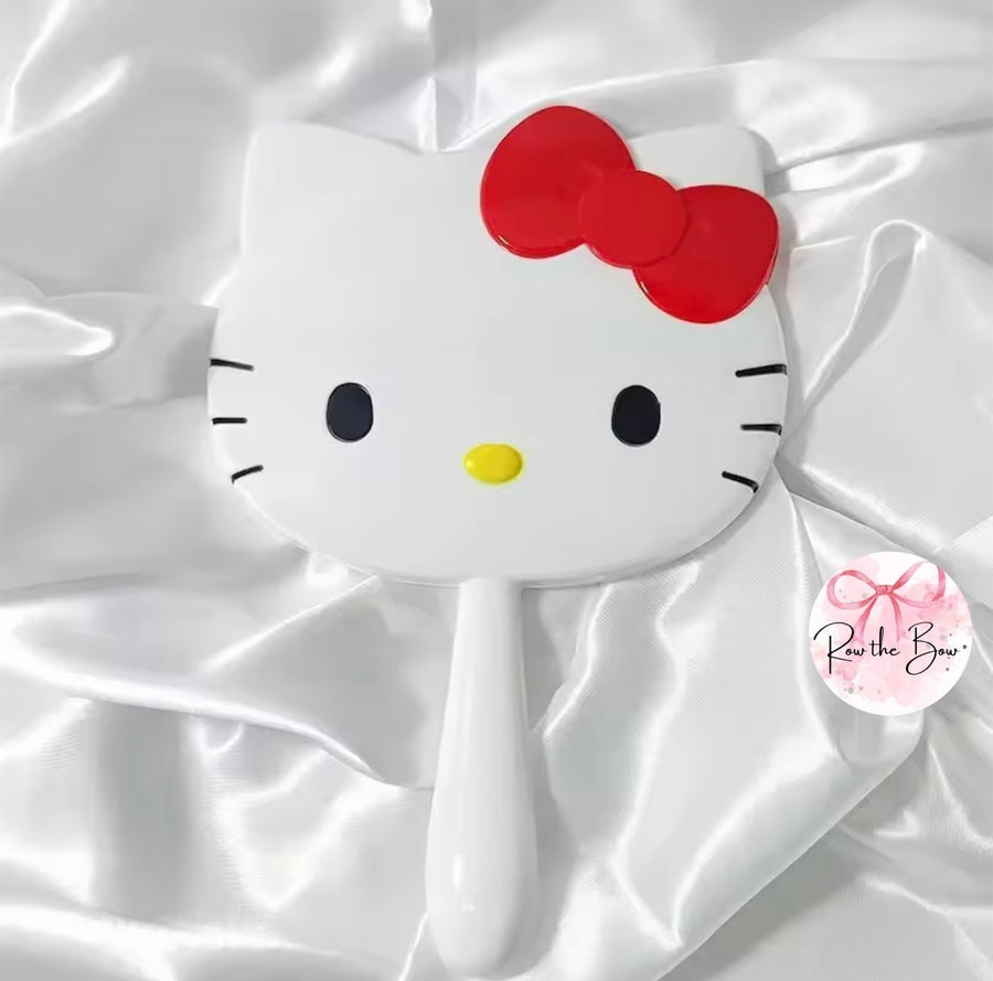 Catty Mirror
