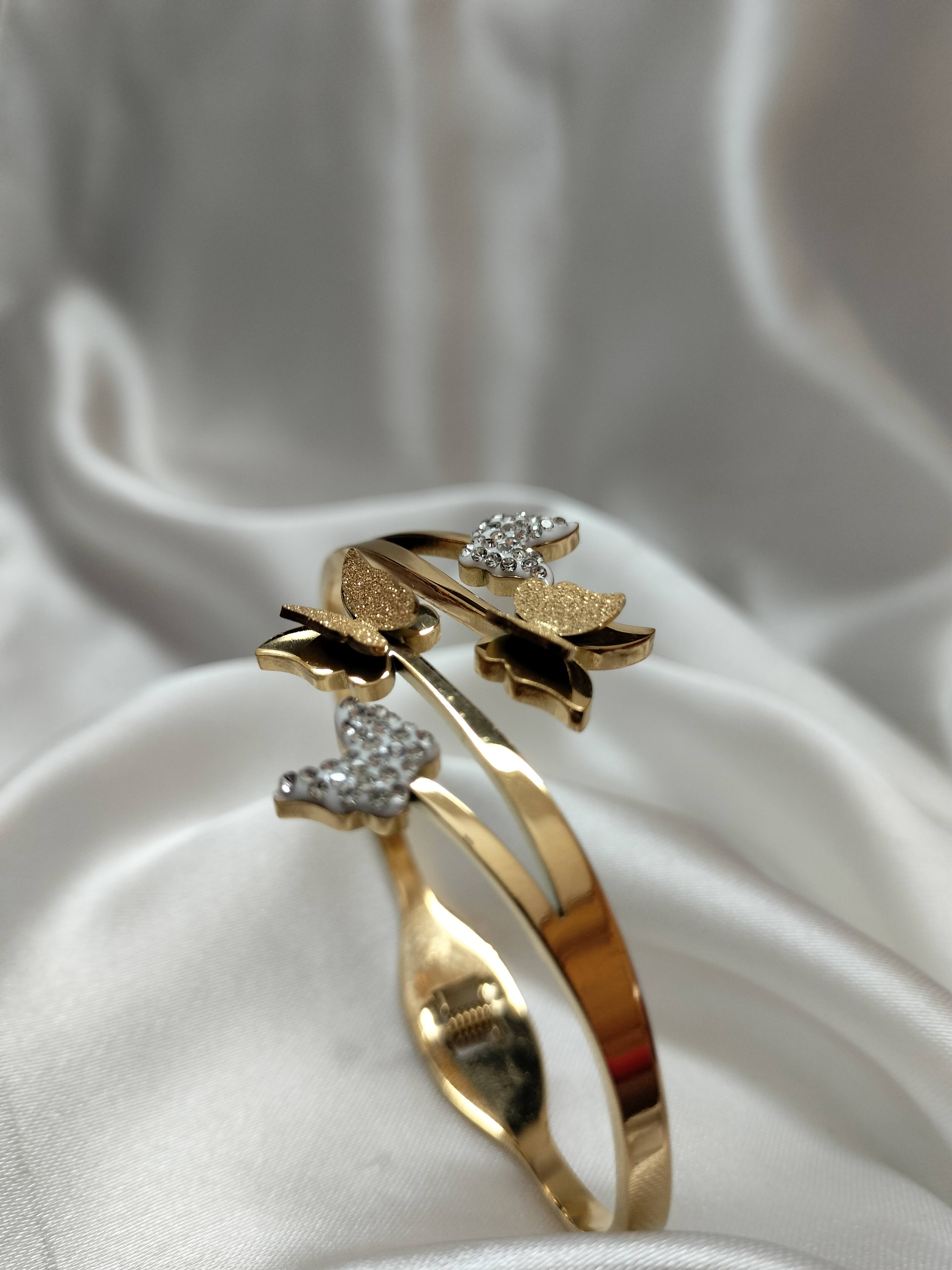 Titanium bracelet butterfly
