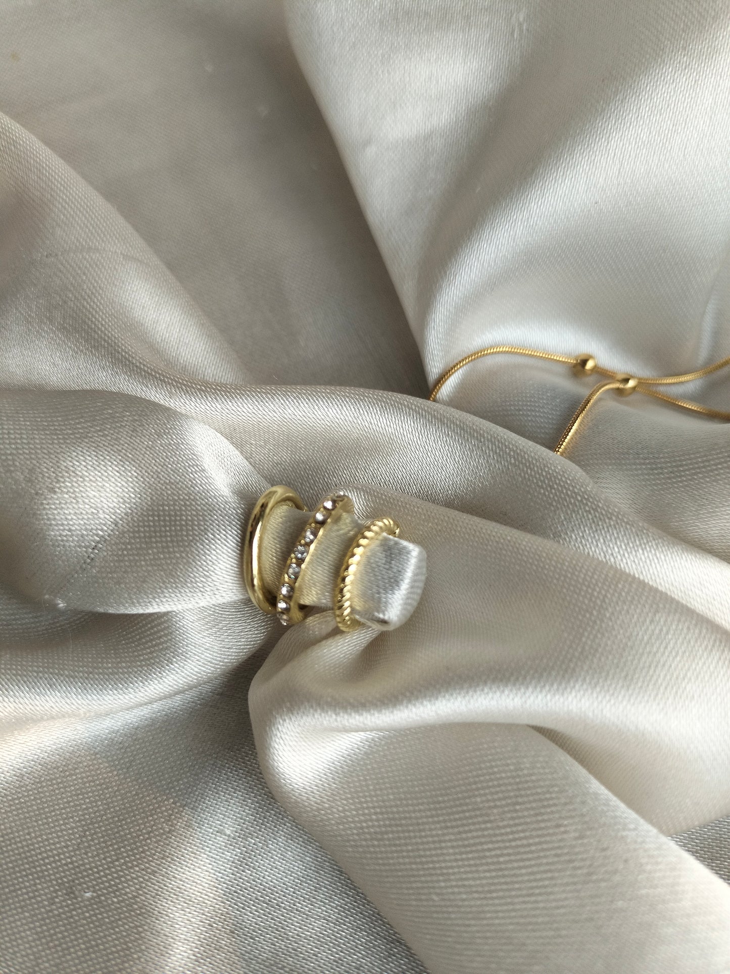 Spiral golden Ear Cuff Set