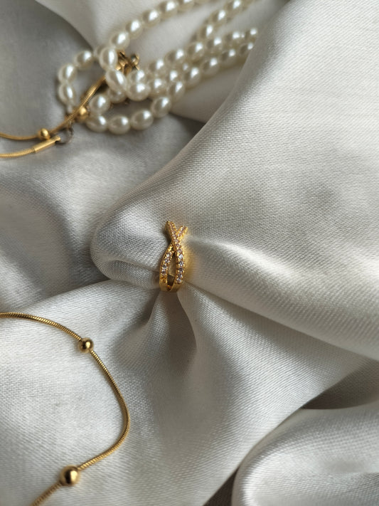 Golden Cross Ear Cuff