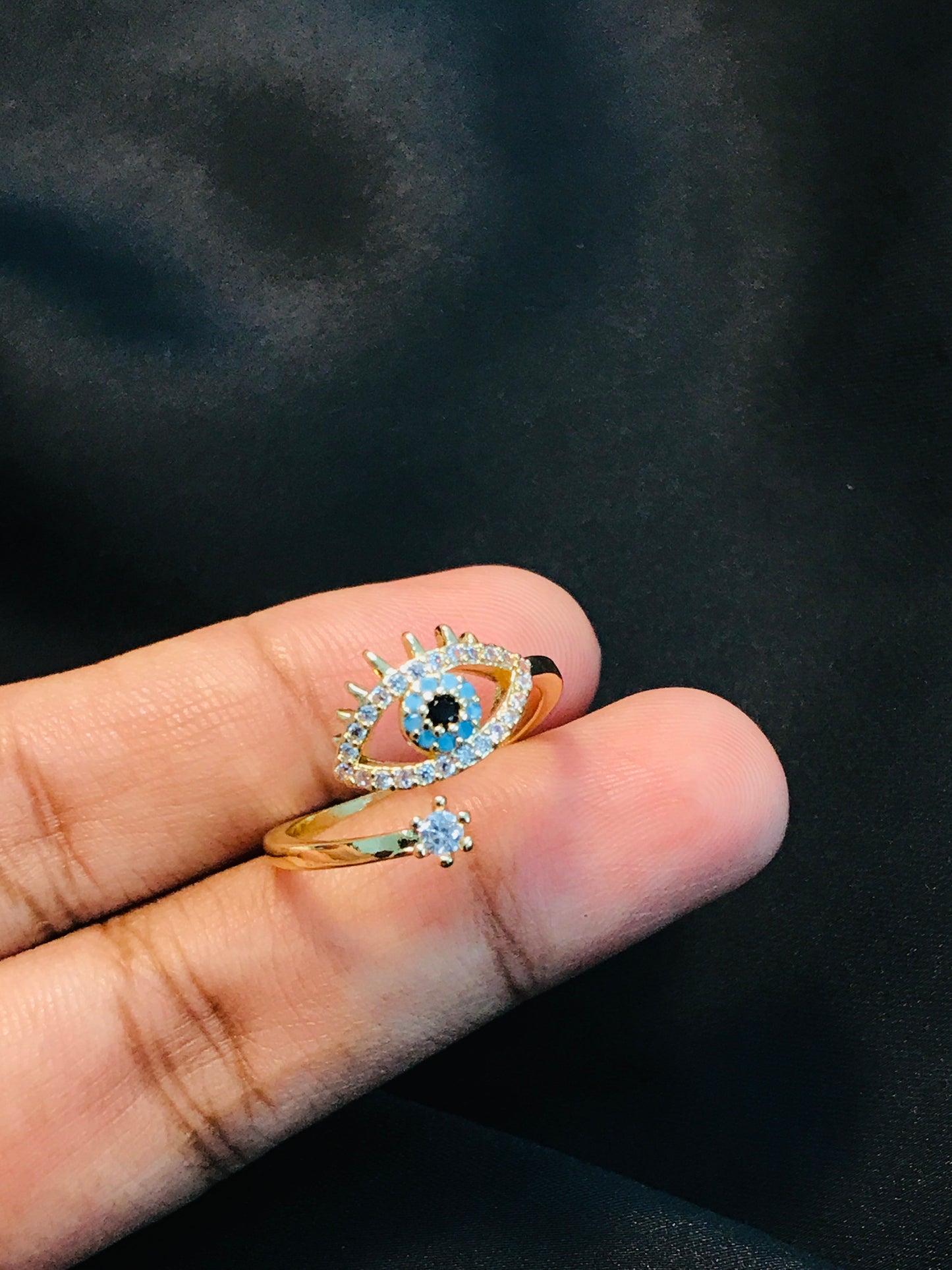Eye Sign Finger Ring