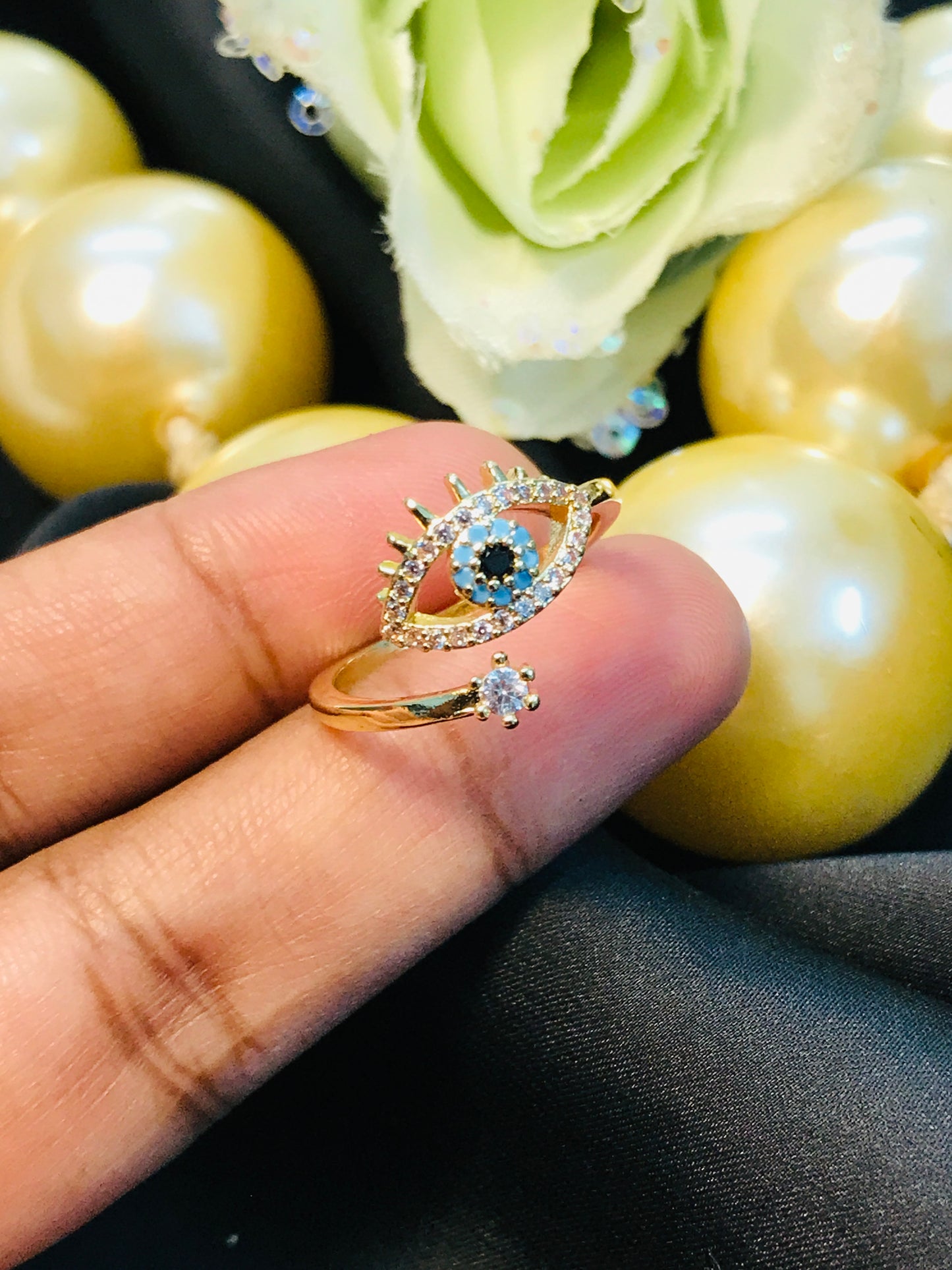 Eye Sign Finger Ring