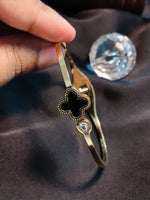 Load image into Gallery viewer, Clovar Bangle titanium Bracelet-03
