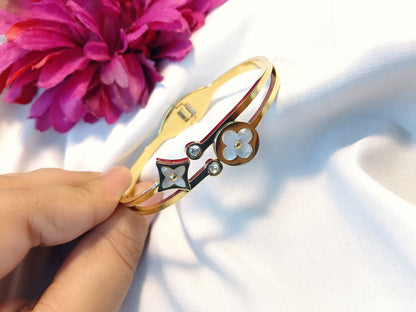 Luis Bangle Bracelet-07