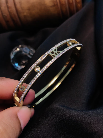 M Corss Bangle Bracelet-03