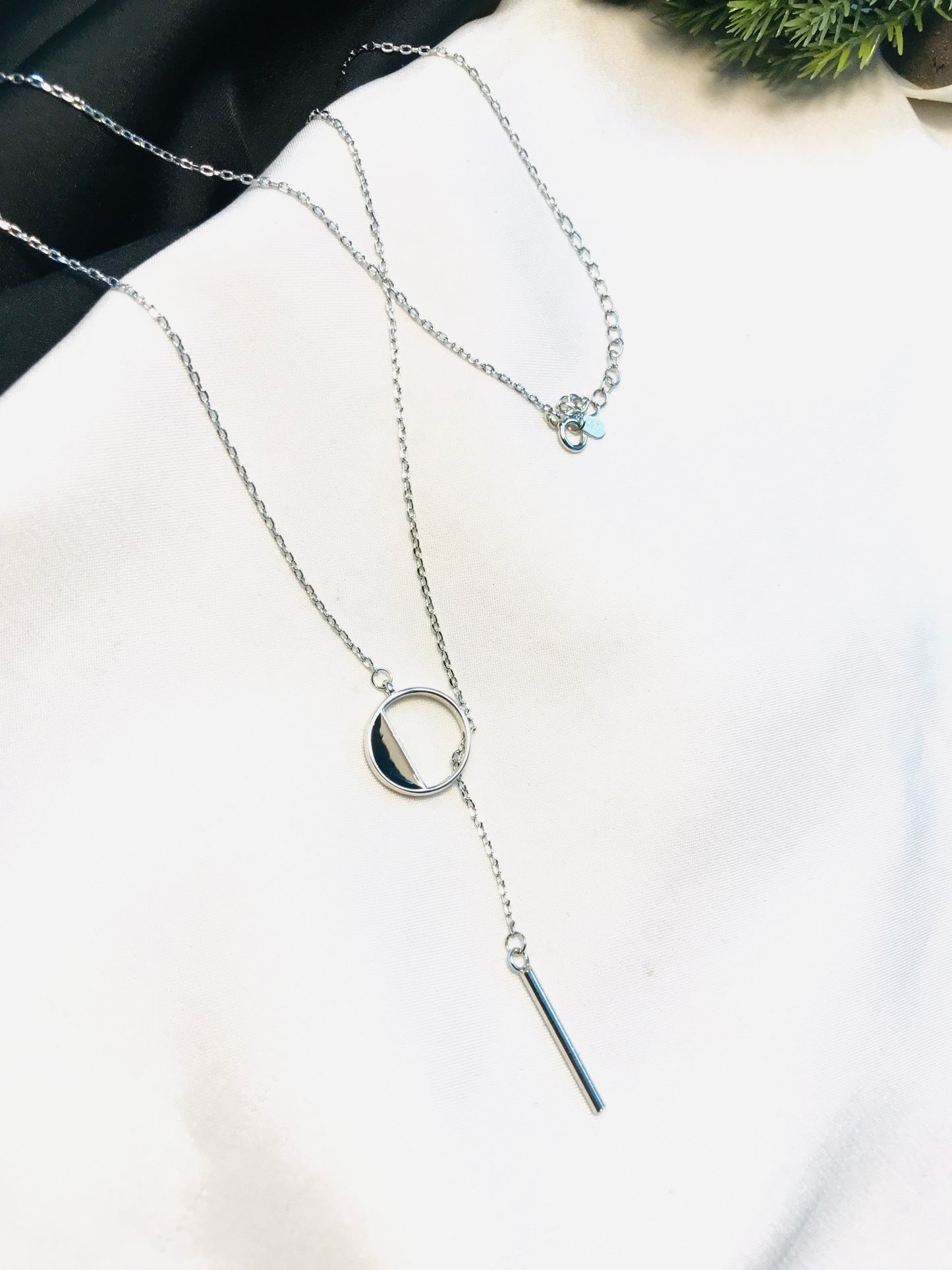 Silver Geometric pendant