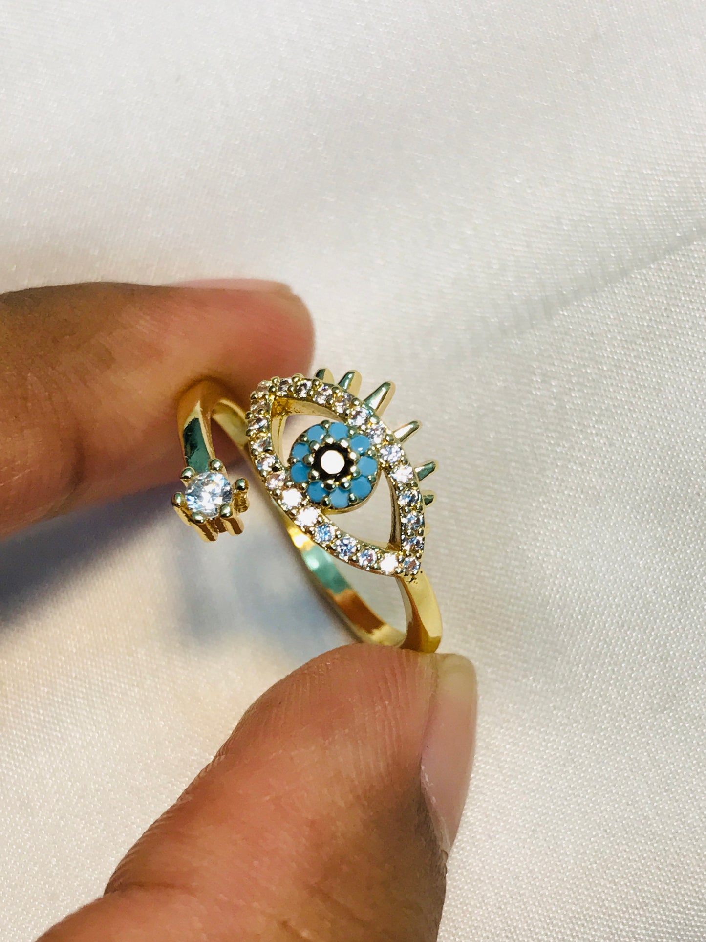 Eye Sign Finger Ring