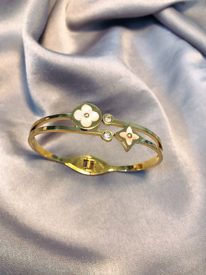 Luis Bangle Bracelet-07