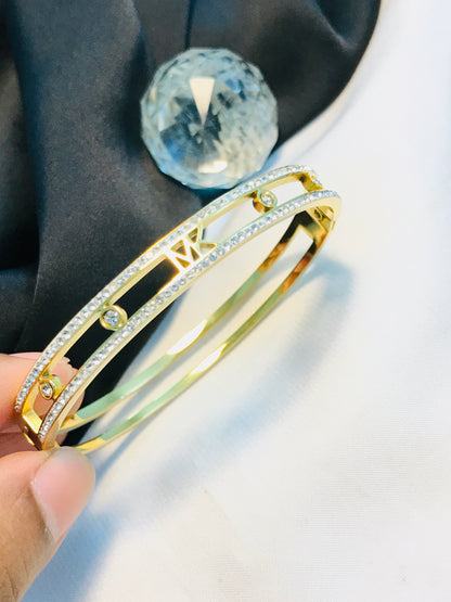 M Corss Bangle Bracelet-03
