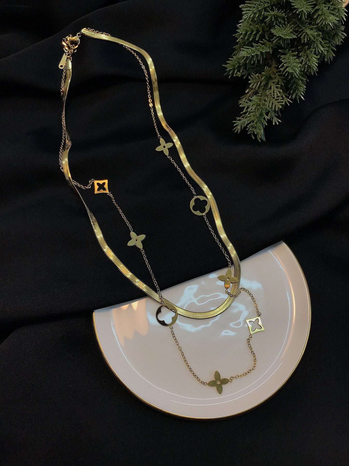 Luise Double layer pendant