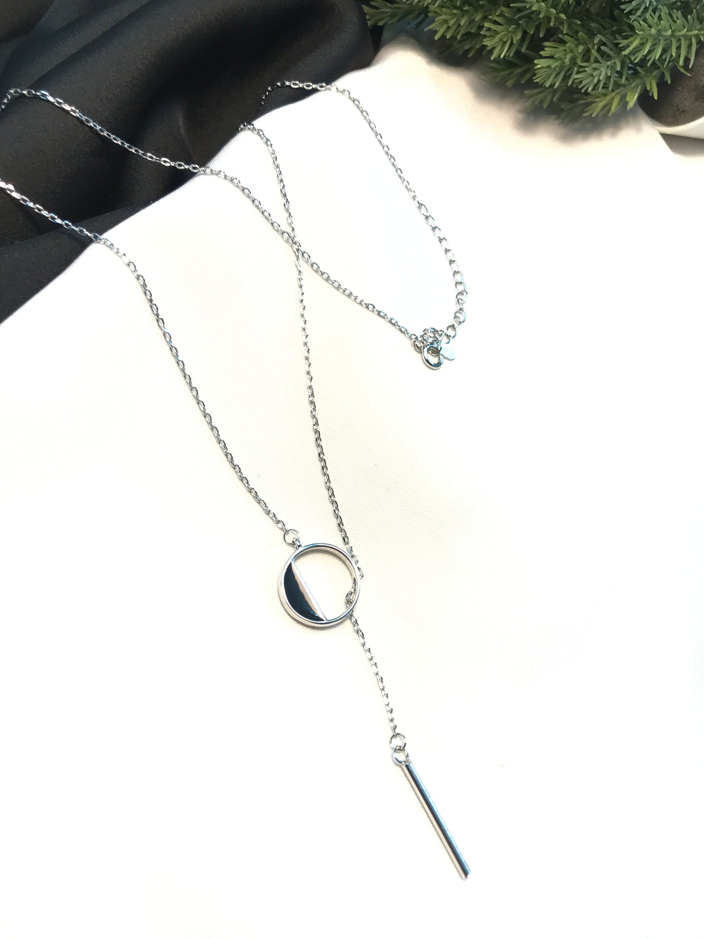 Silver Geometric pendant