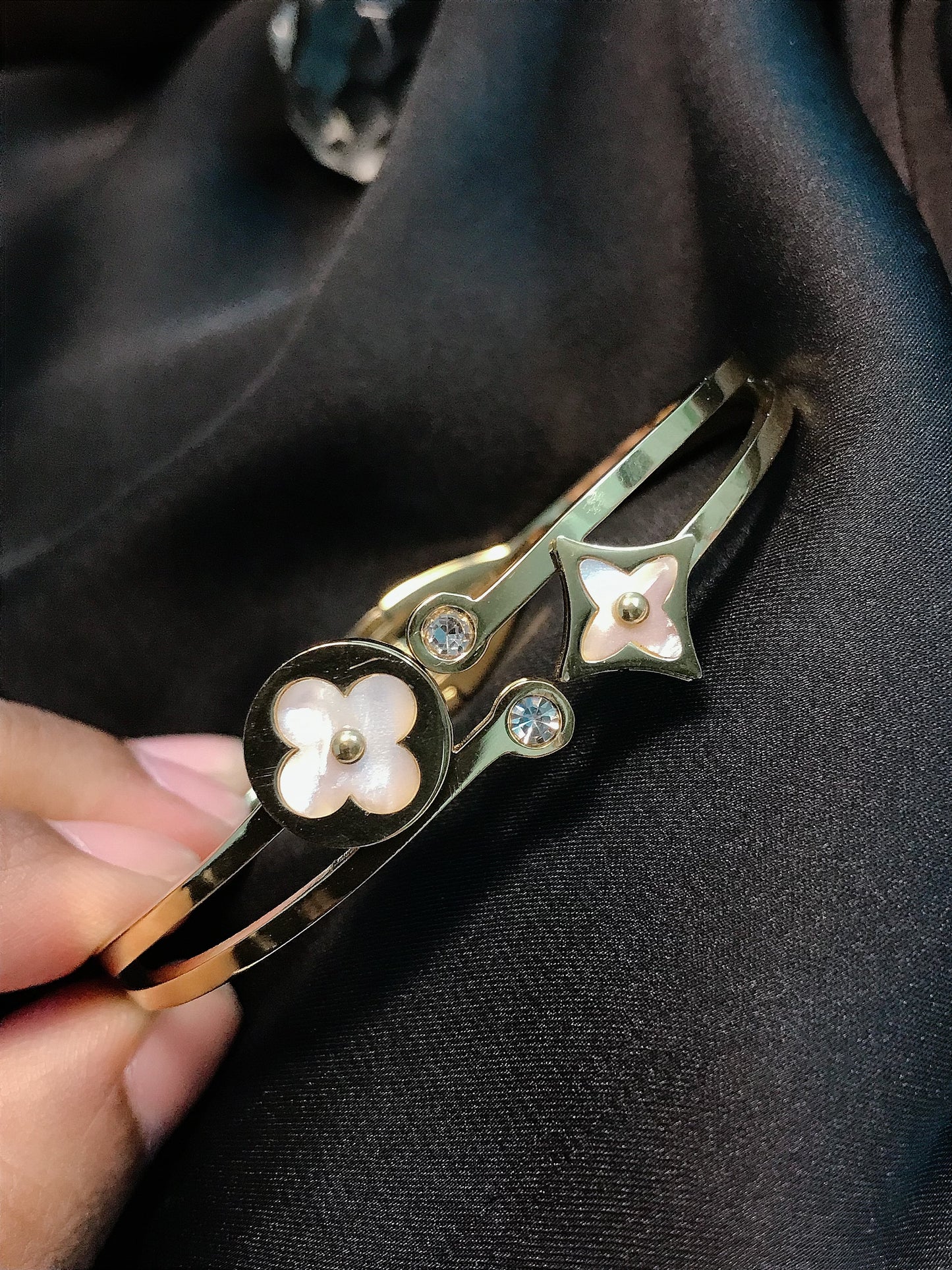 Luis Bangle Bracelet-07