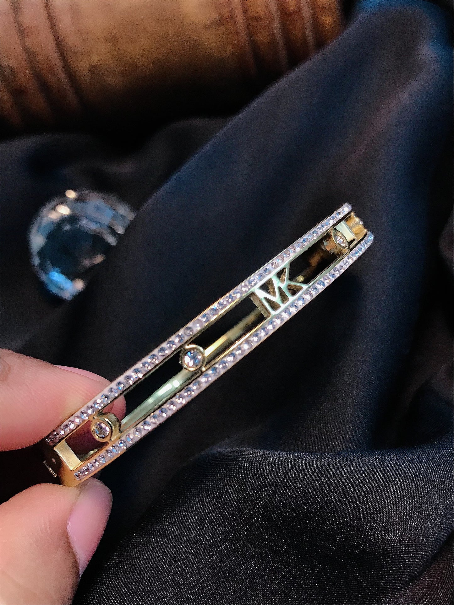 M Corss Bangle Bracelet-03