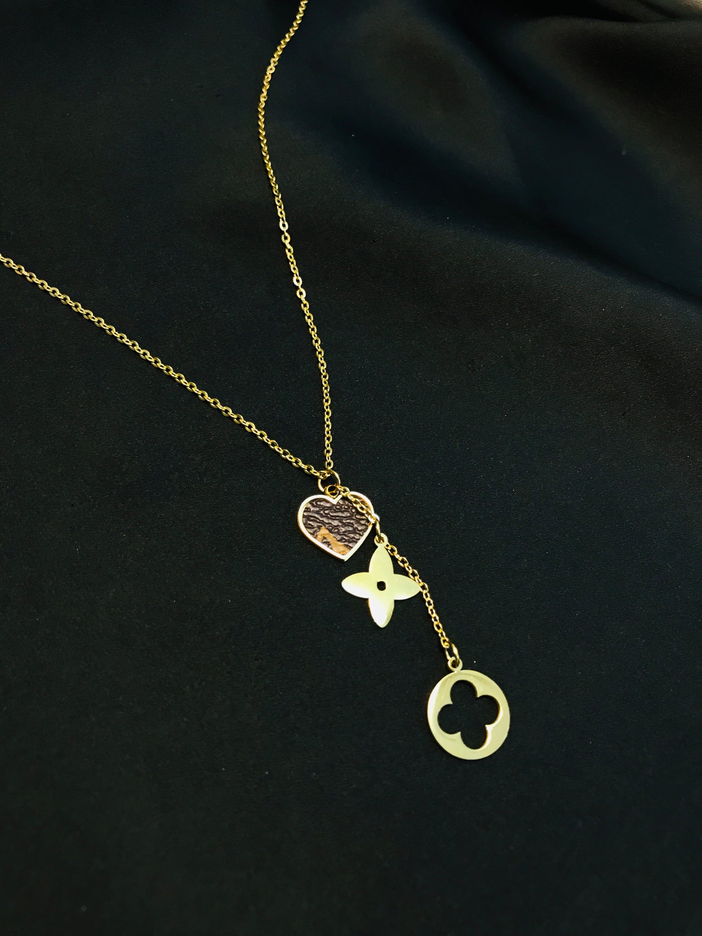 Luis Gold Heart Pendant