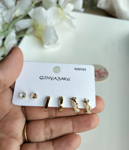 Tiny Stud Set Golden