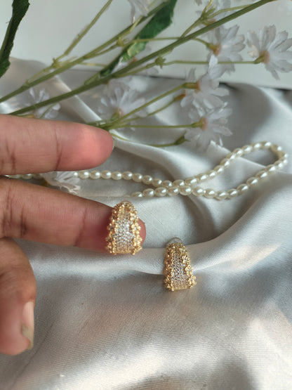 Stony Half Circle Golden -001