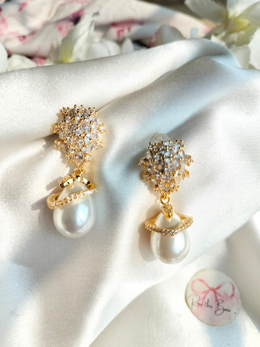 Pearl Drop earring