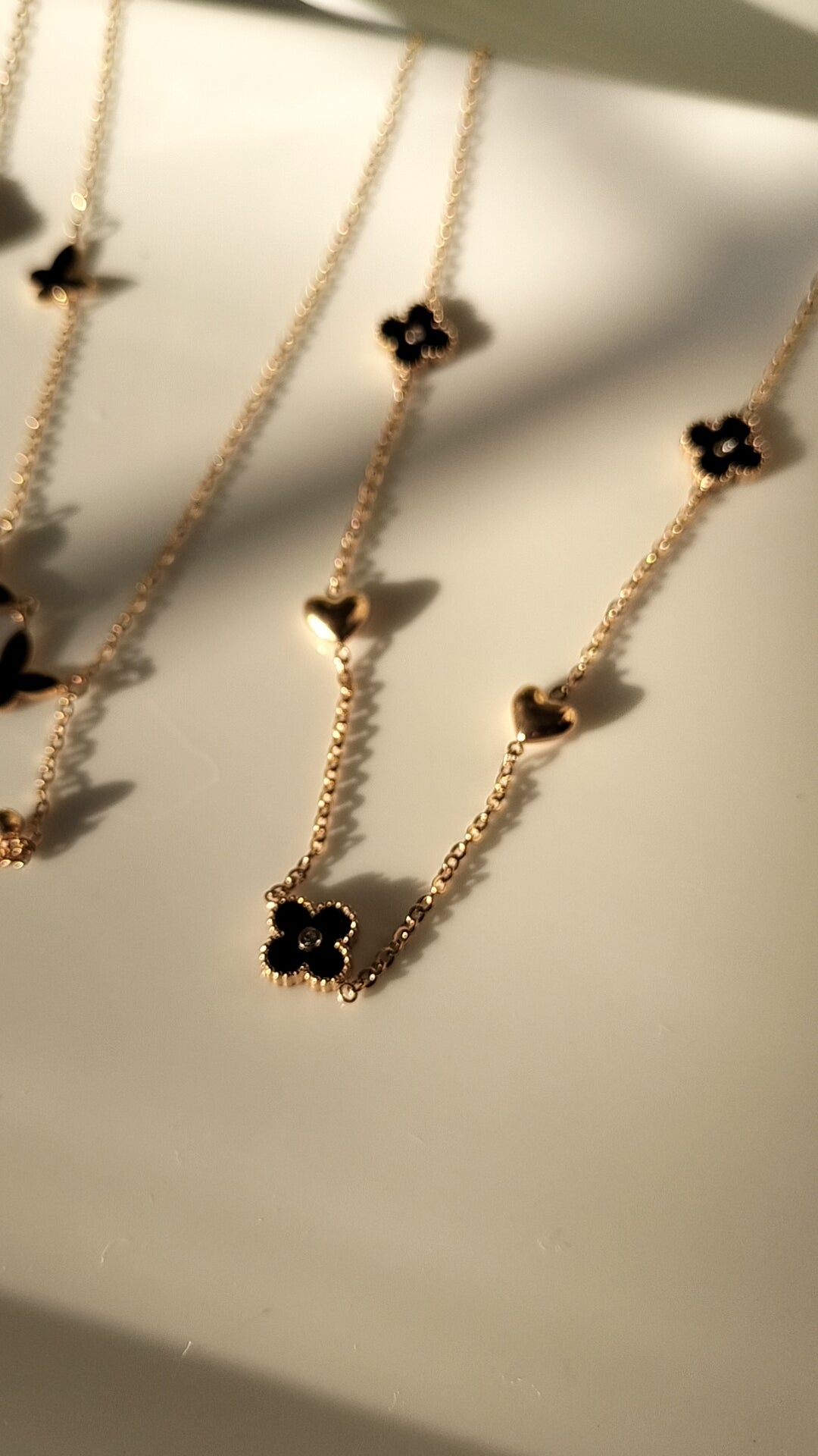 Clovar heart long chain necklace