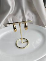 Load image into Gallery viewer, Metallic Chunky hoop
