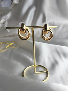 Metallic urban earring