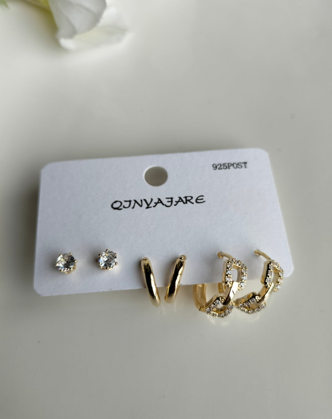 Classic Golden Stud Set