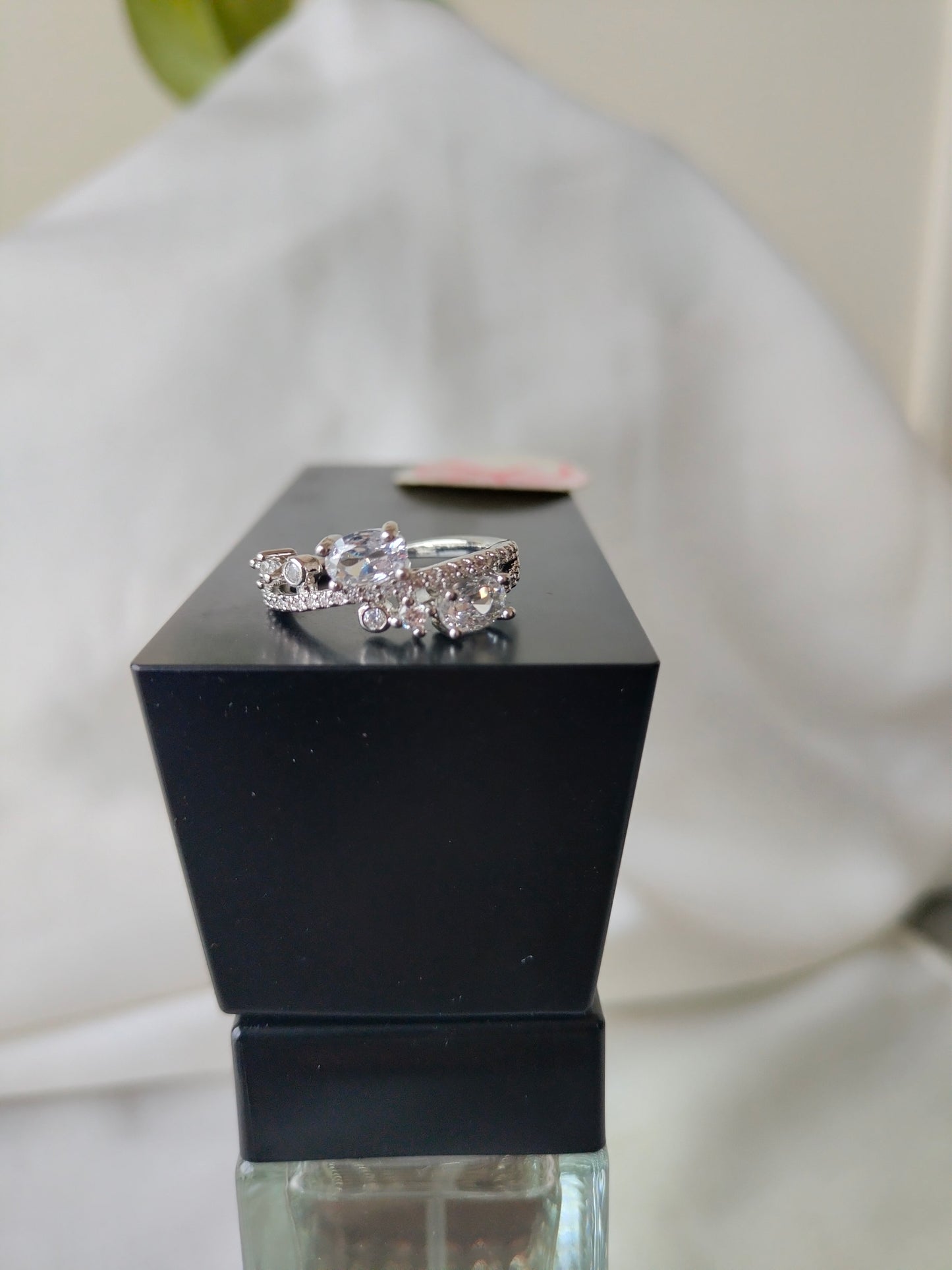 Zircon Stone Ring 03