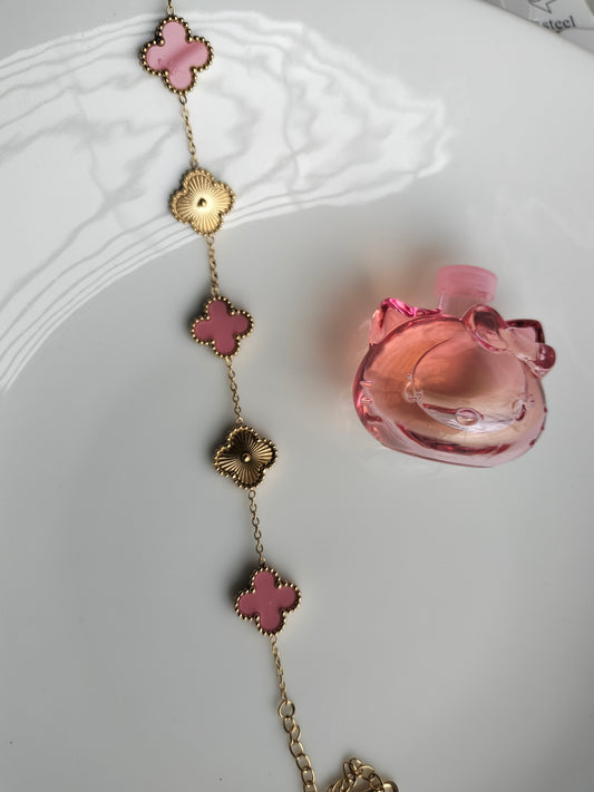 Pink clovar chain bracelet