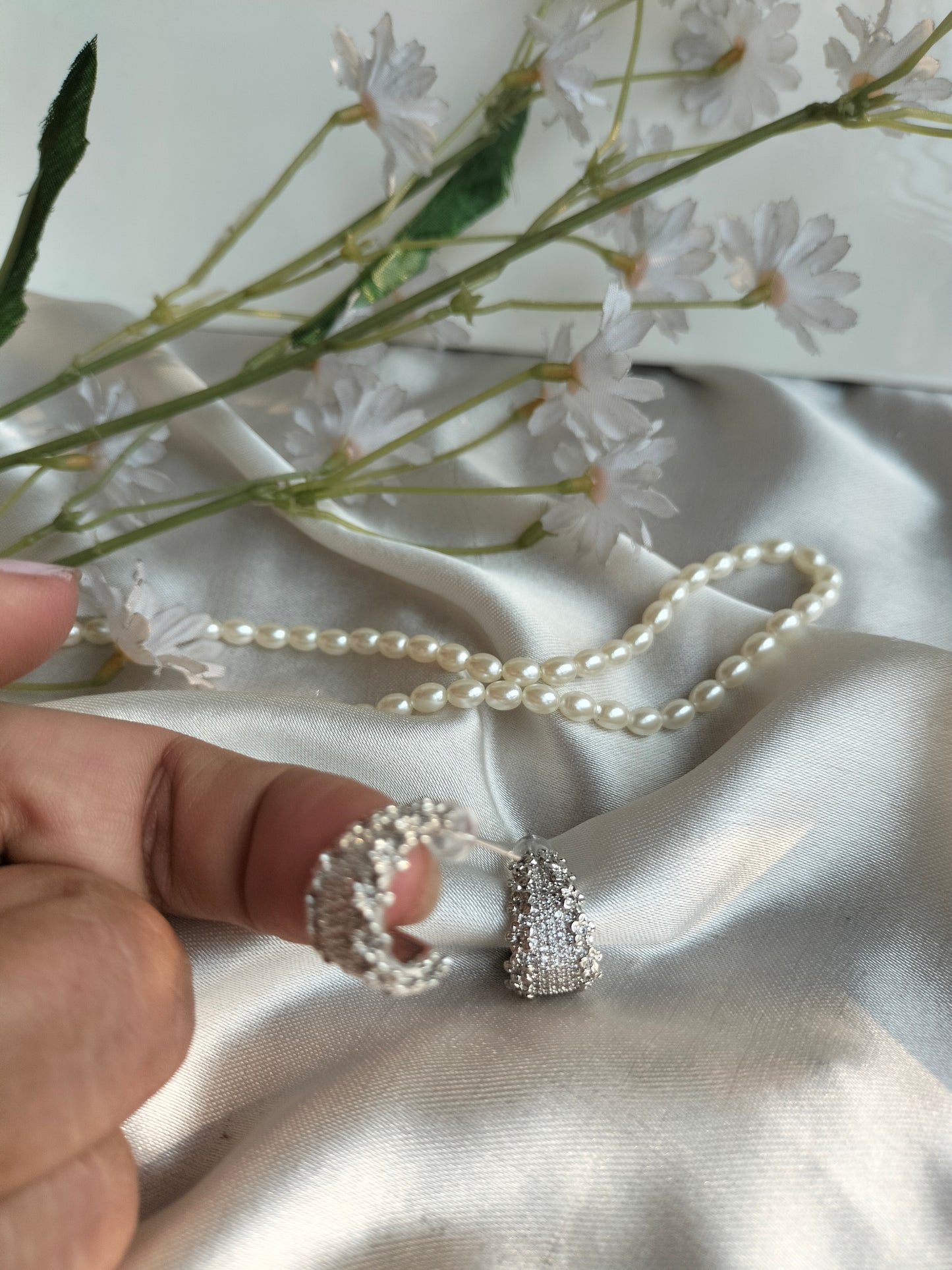 Stony Half Circle Silver-001