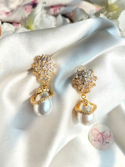 Pearl Drop earring