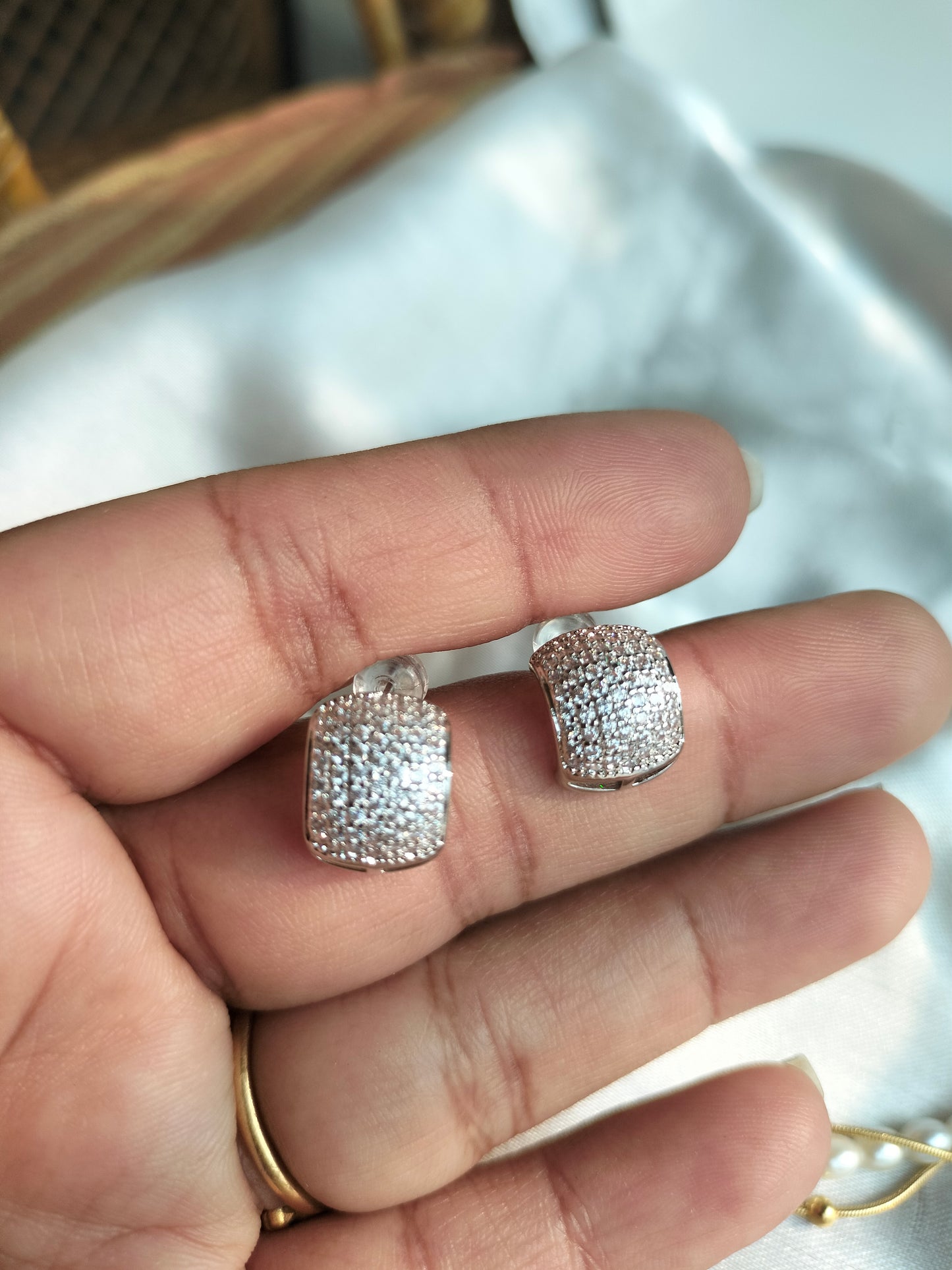 Aurora Shine Stud-Silver