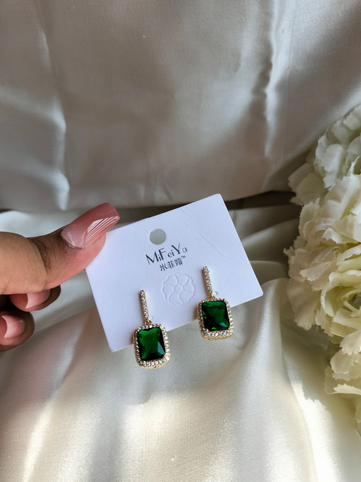 Emerald Square Earring