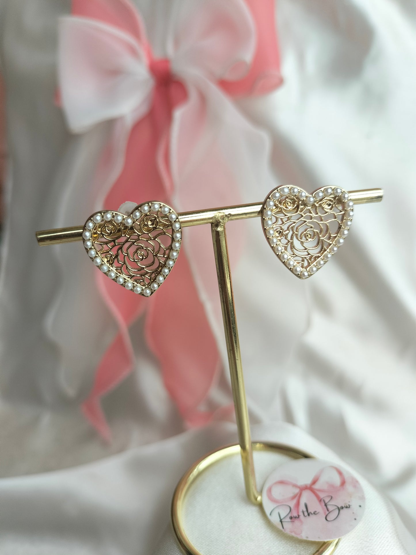 Pearl Rimmed Heart Earring