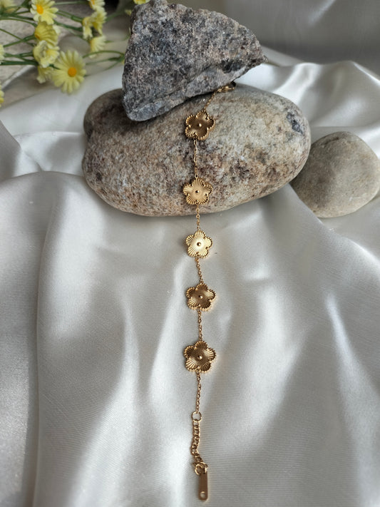 5 Patel Golden Clovar Chain Bracelet-3