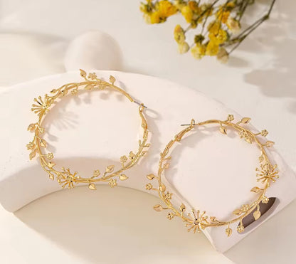 Creeping Floral Hoop