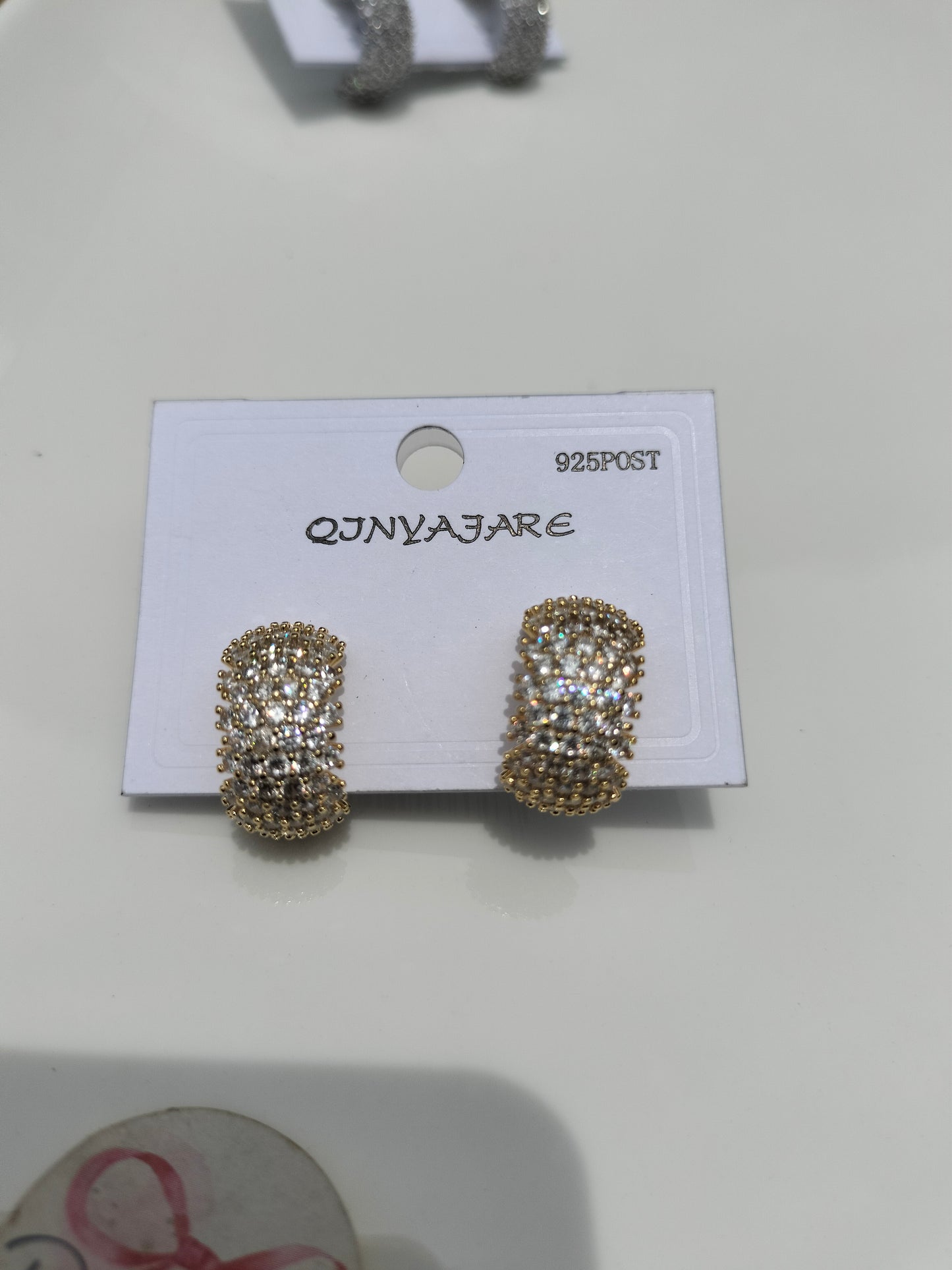 Stony Half Circle Golden