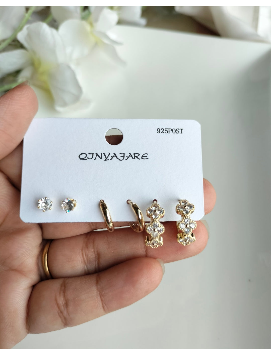 Leaf Golden Stud Set