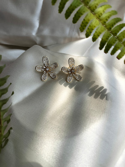 Penta Petal Floral Golden