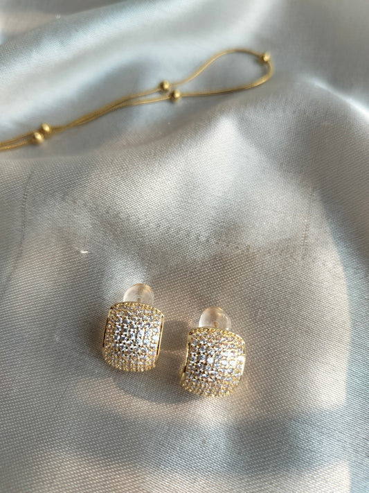 Aurora Shine Stud-golden