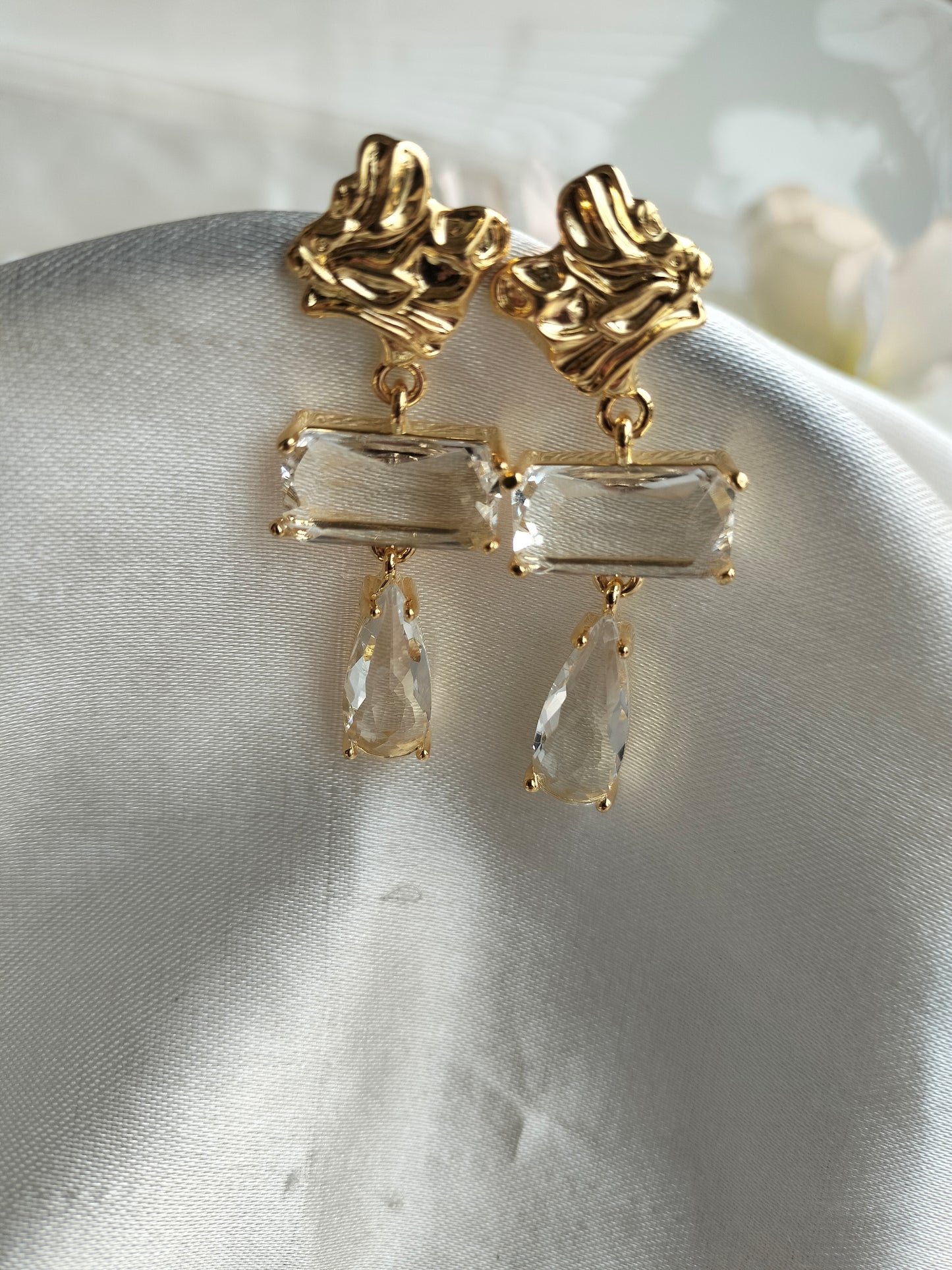 Golden drop down earring