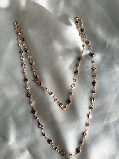 Long metallic chain Neckpiece