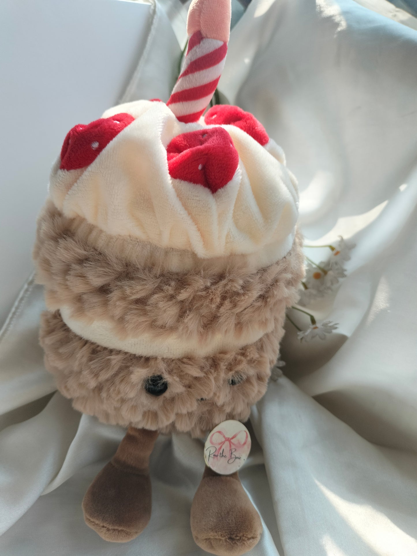 Strawberrycake plush toy