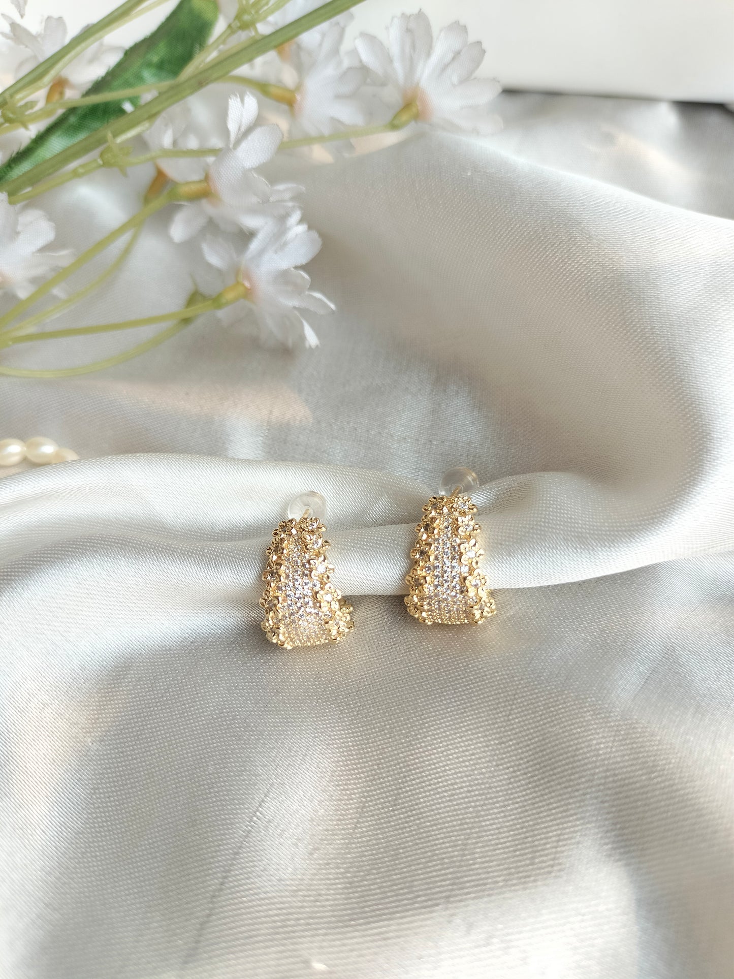 Stony Half Circle Golden -001