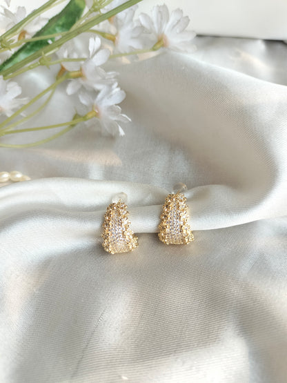 Stony Half Circle Golden -001