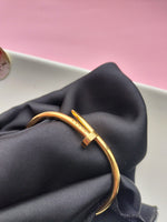 Load image into Gallery viewer, Nail bracelet
